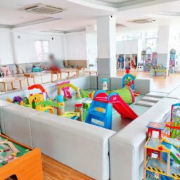 Bama Kids Cafe ホーチミン2区ビル内にある広々としたキッズカフェ 親も安心のゆったりできるスペースも ベトナムリアルガイド