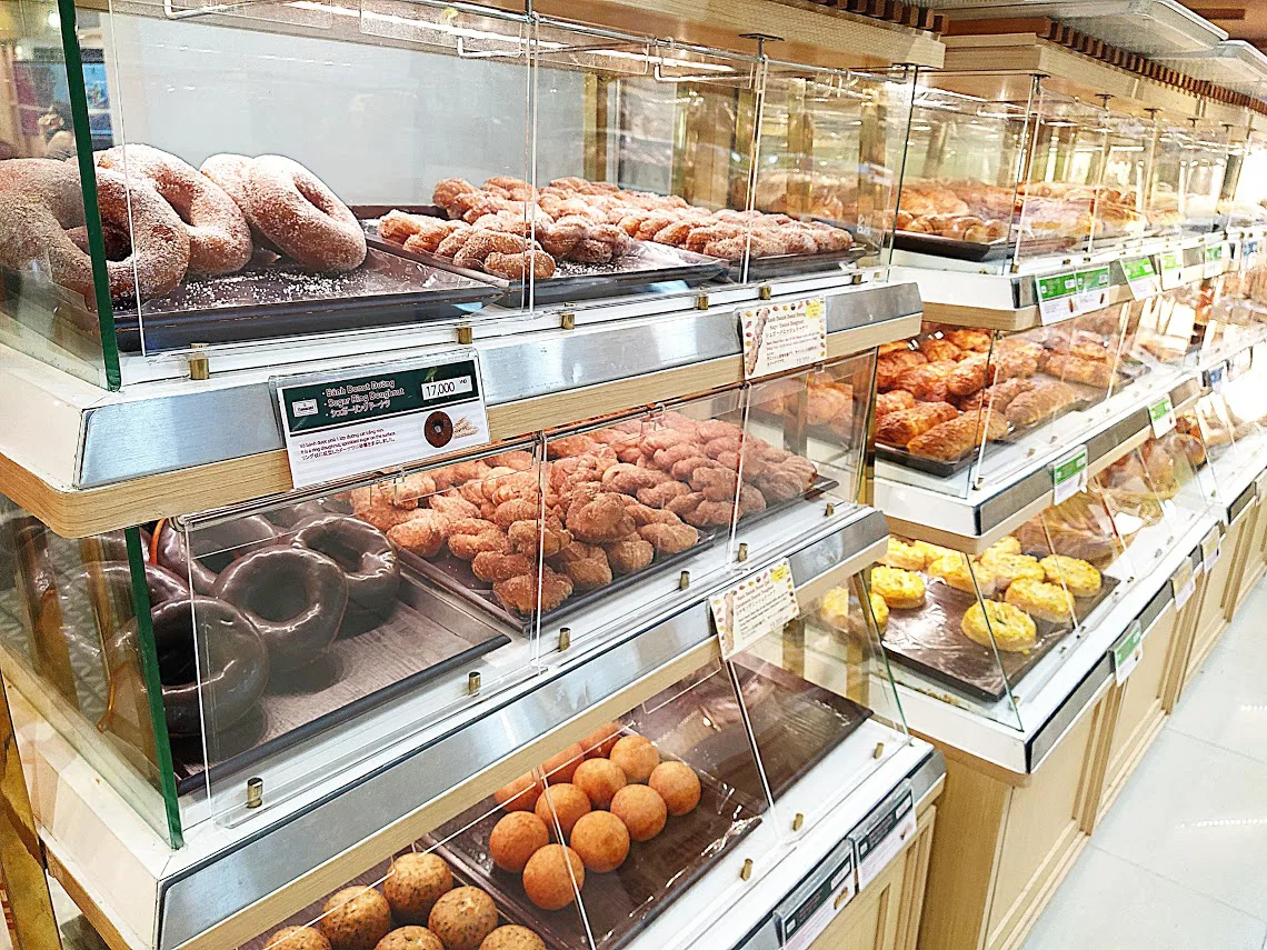 山崎パン ベトナム 安定の美味しさ 立ち寄らずにはいられない日系パン屋チェーン店 ベトナムリアルガイド