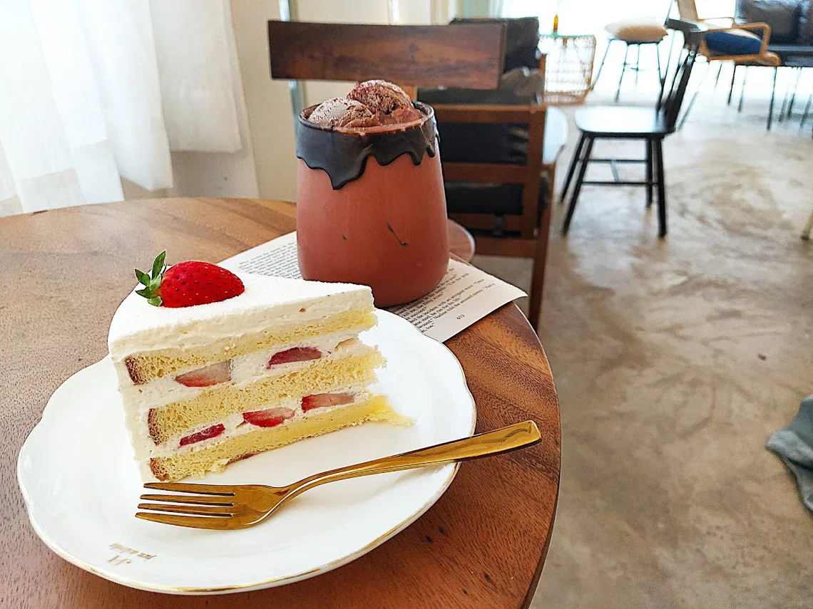 gateau de blanc d2 ho chi minh
