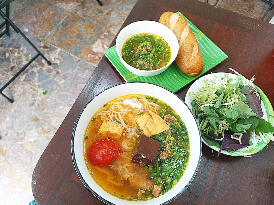 bun rieu da lat ho chi minh