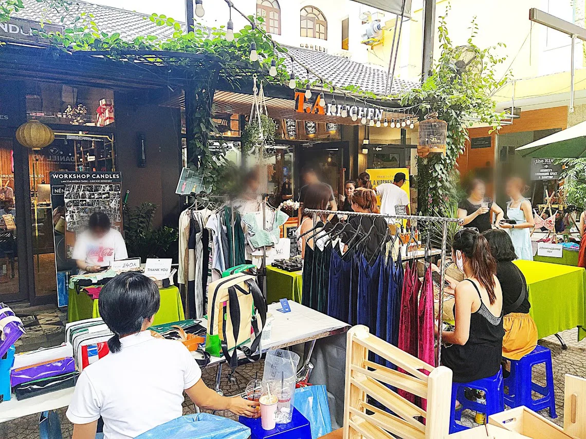 thao dien weekend market2