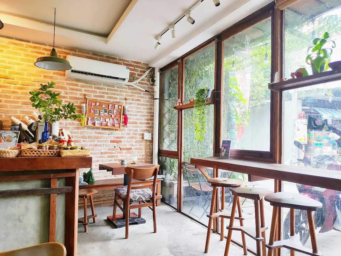 Myracle Cafe&Bar３