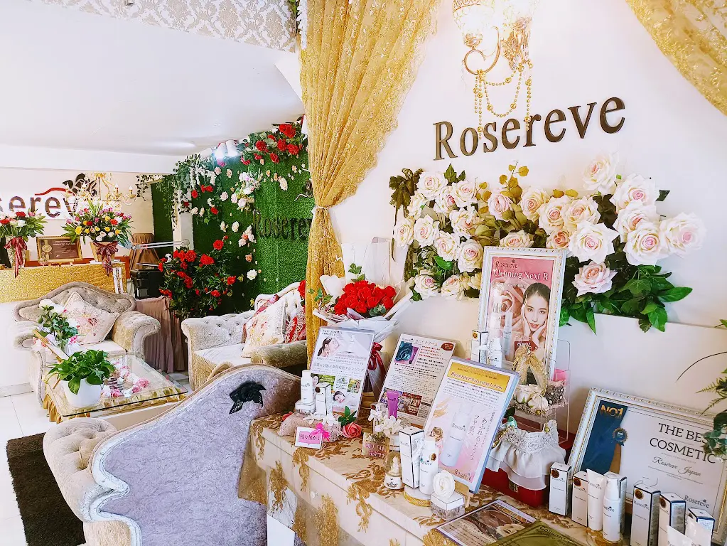 ベトナム人芸能人が通う日系エステサロン「Rosereve」