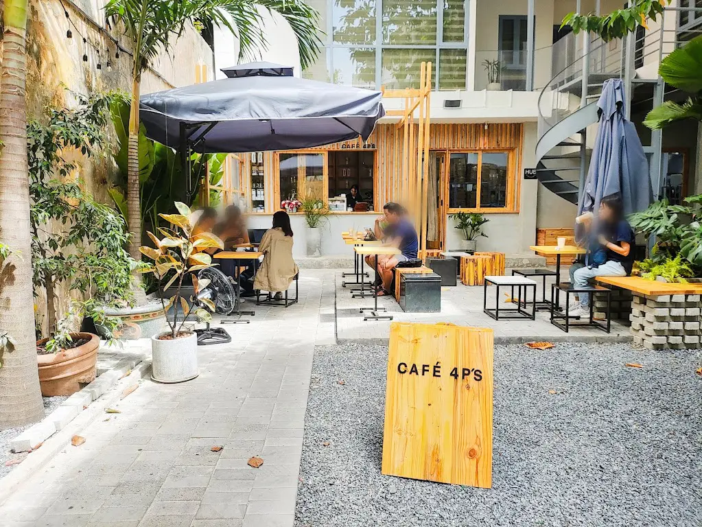 CAFE 4P'S１１