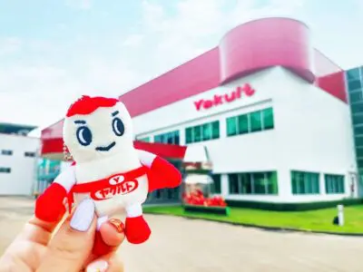 ヤクルト工場見学１８