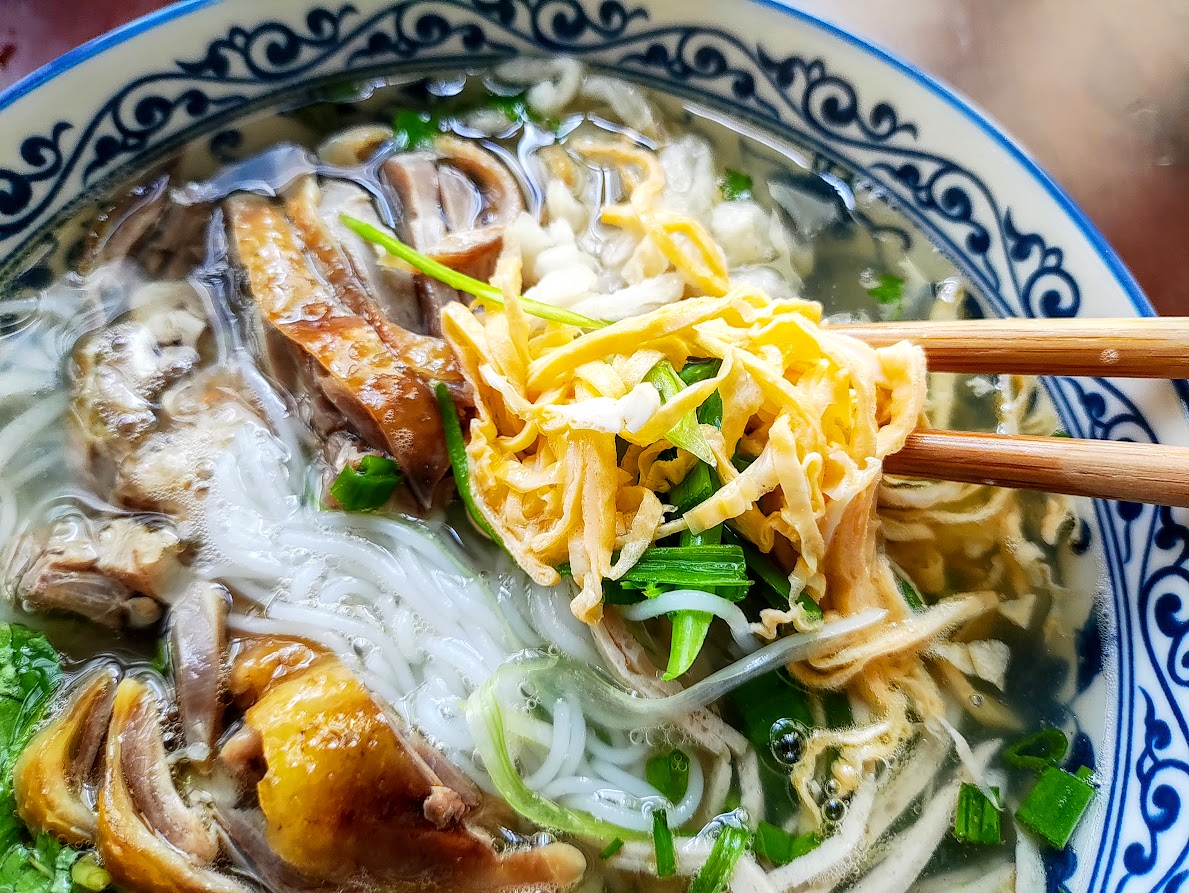 【タオディエン】ベトナム北部ハノイ麺料理レストラン「PHO GA PHO CO」 - ベトナムリアルガイド