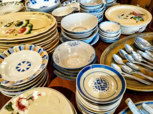 ホーチミンで人気の陶器店「Nang Ceramics」ベンタイン市場から徒歩1分